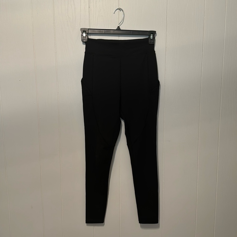 Small Black popfit leggings